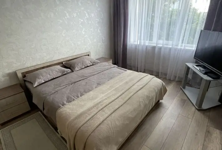 Брест, улица Дзержинского, 49, 1 комн.